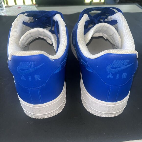 Size 14 - Nike Air Force 1 \'07 Low Triple White Customer Blue Kentucky Wildcats main image 7